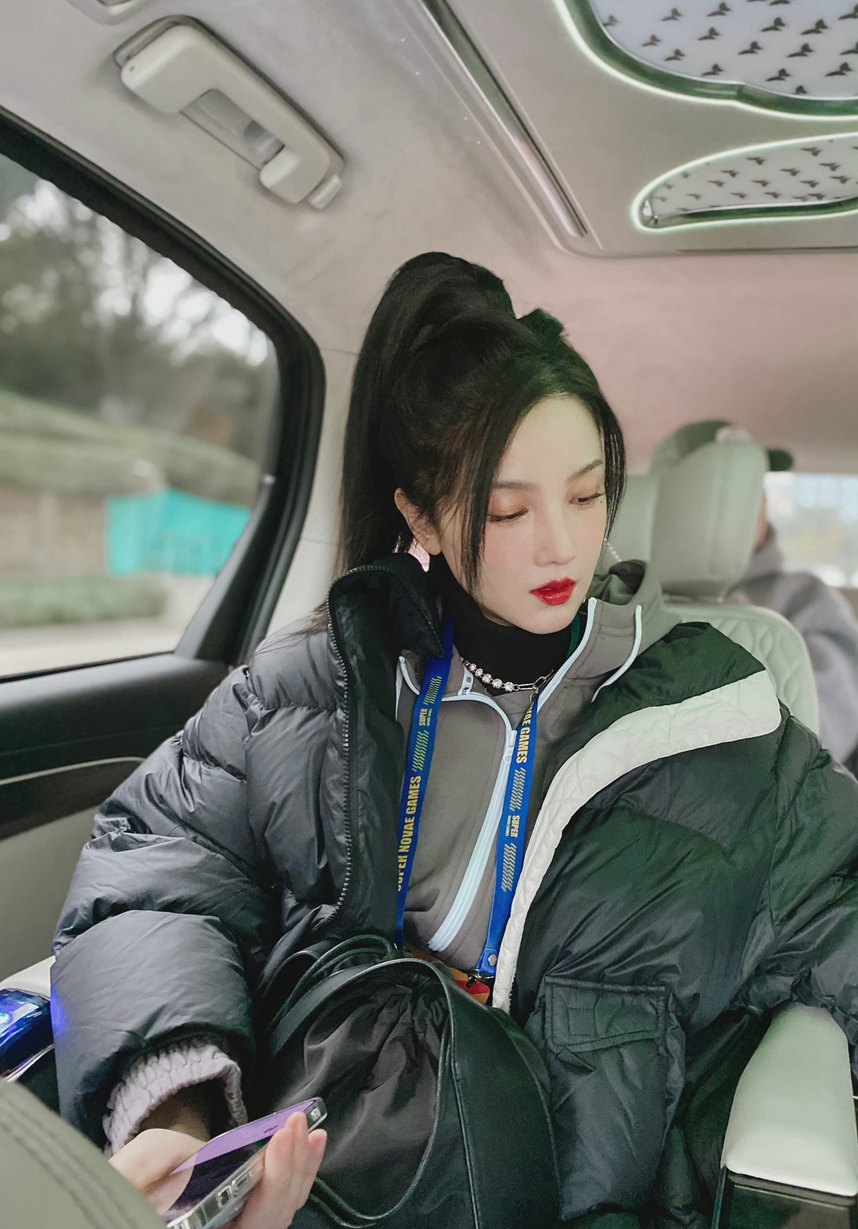 陈小纭《超新星运动会》射箭场上场下随拍高清照片