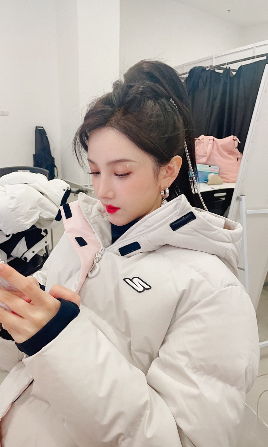 陈小纭《超新星运动会》射箭场上场下随拍高清照片