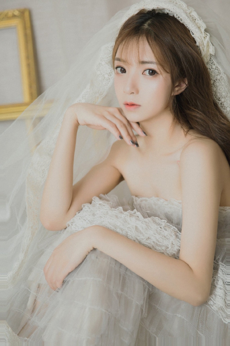 婚纱美女香肩锁骨性感撩人热图