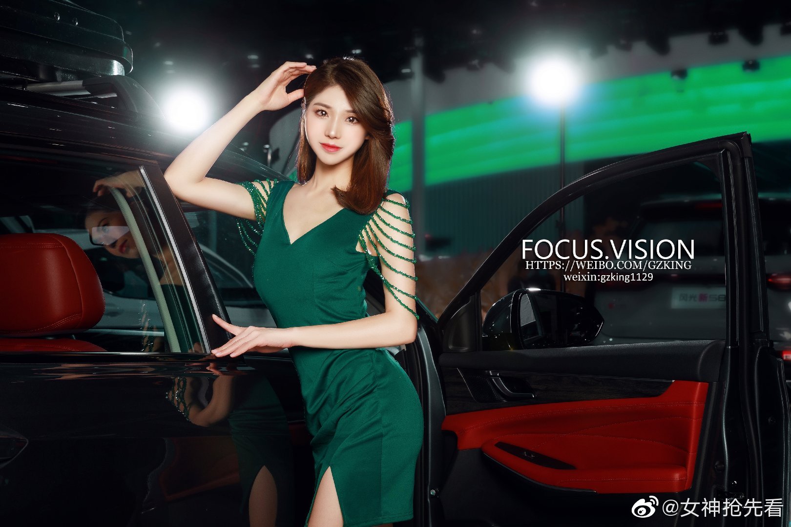 美腿美女车模超短裙高跟鞋私拍