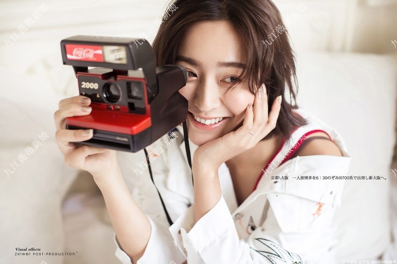 床上美女香肩美腿性感撩人热图