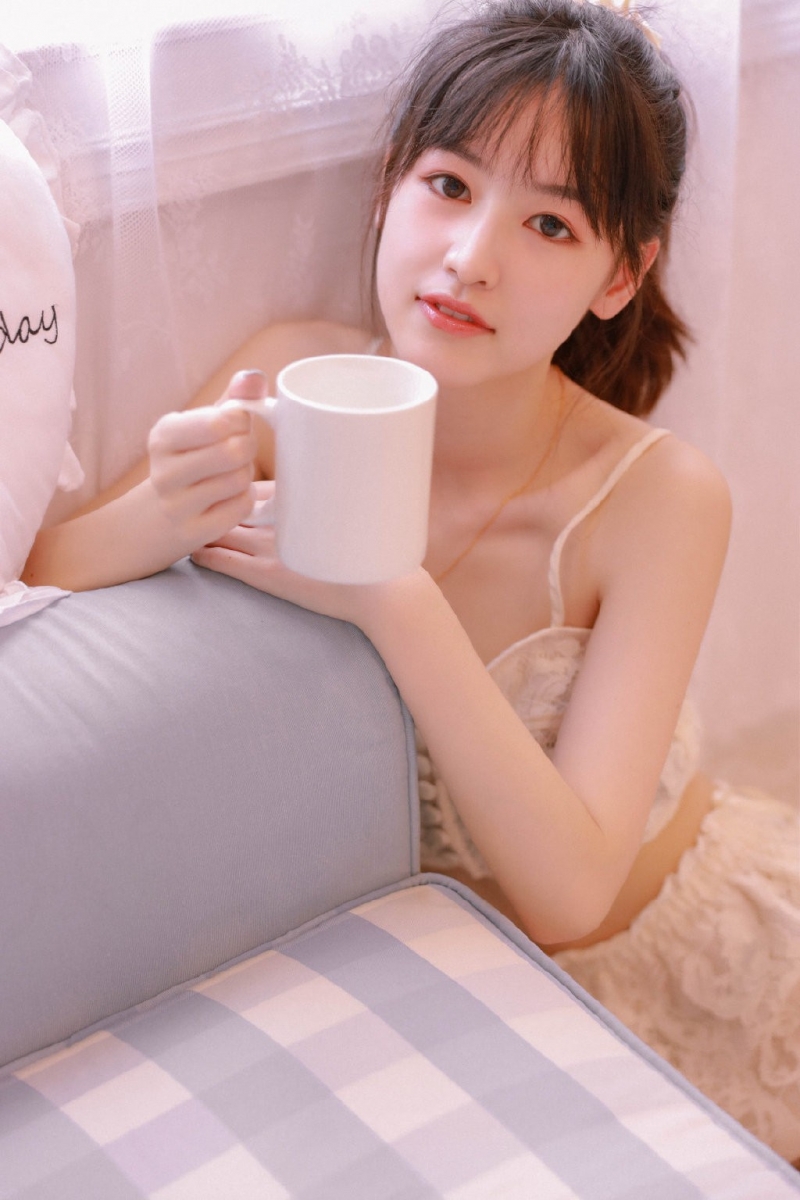 性感美少女苗条好身材私人拍摄