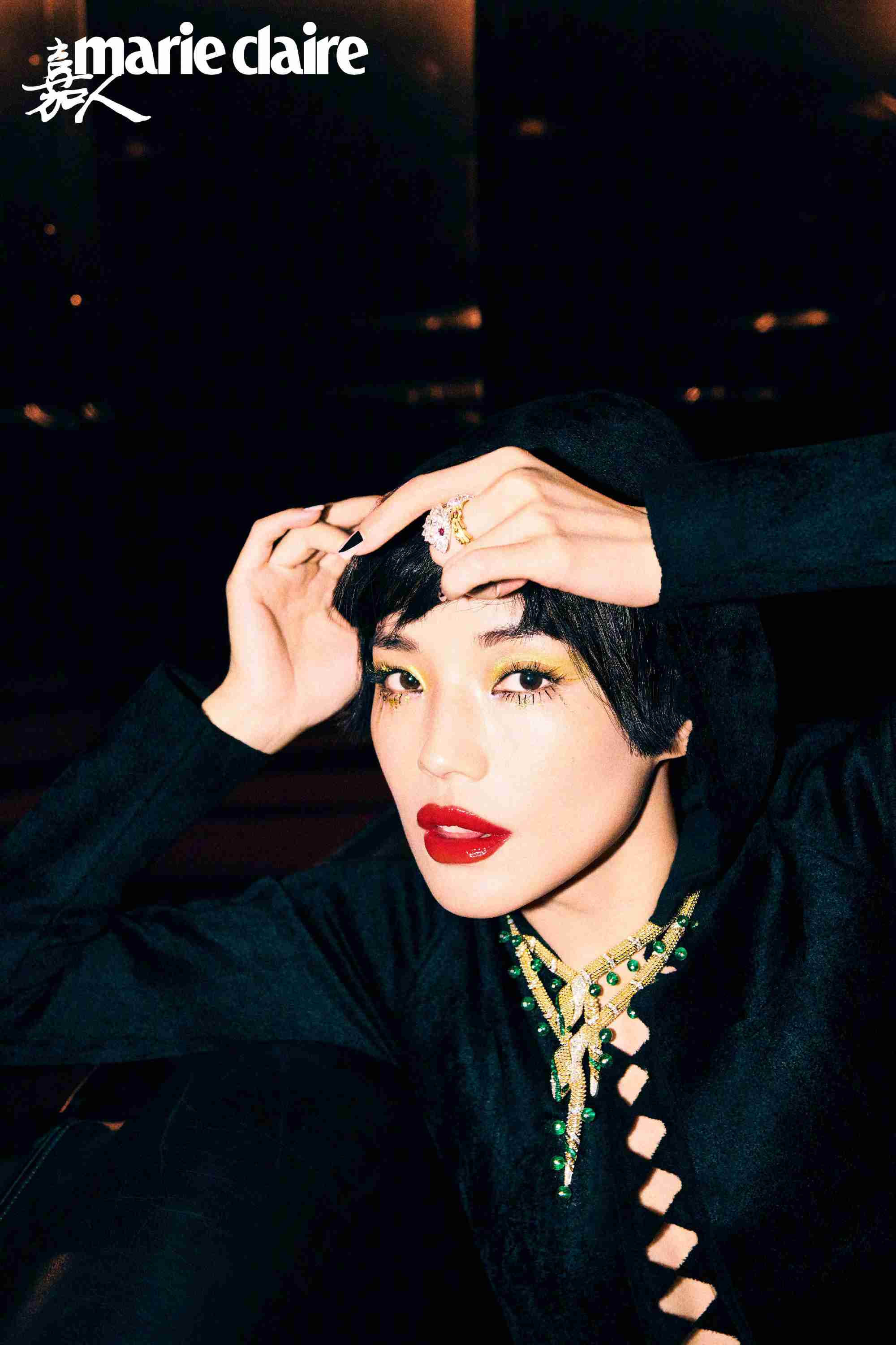 舒淇短发造型又美又飒杂志写真