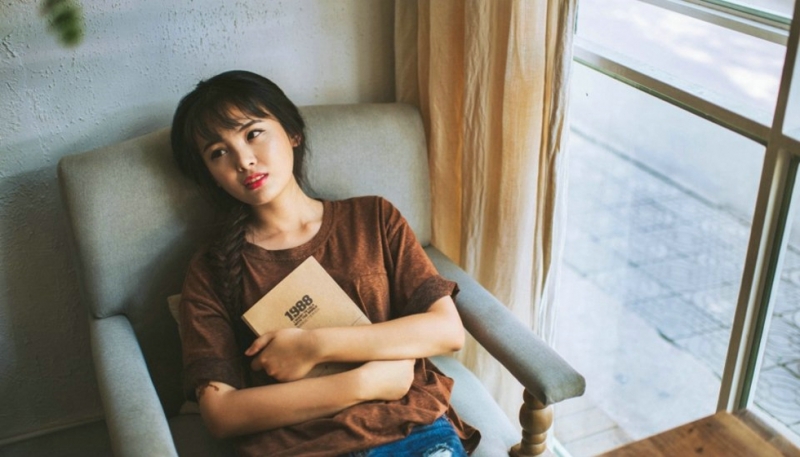 麻花辫小姐姐清新靓丽精选图片