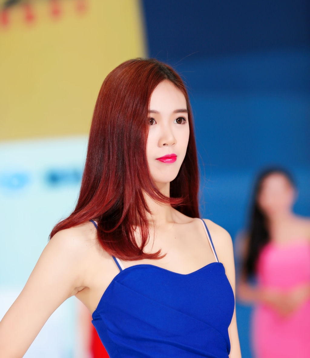 亚洲美女身材纤细窈窕性感火辣无遮挡尤物美女图片