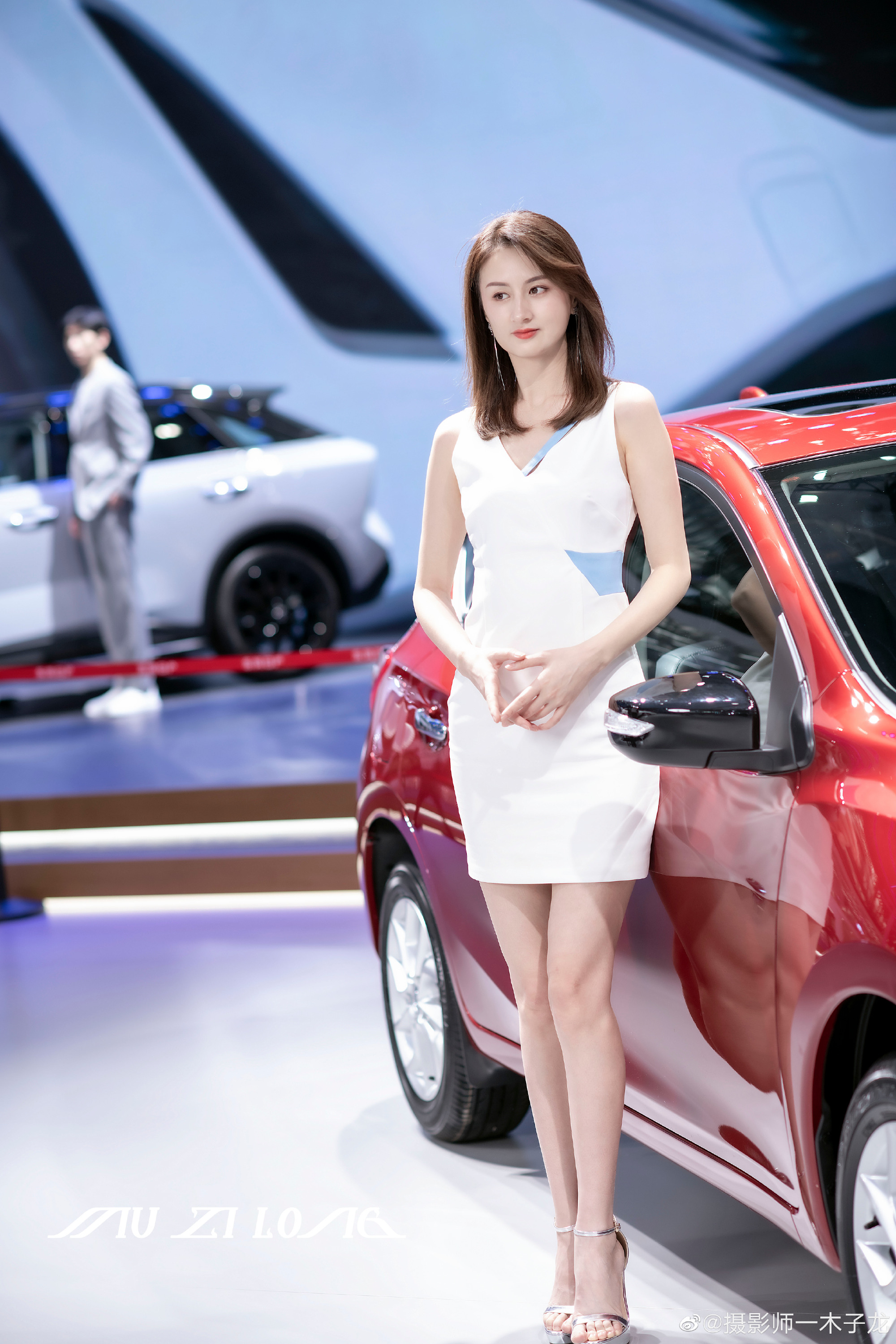 高跟美女车模美腿玉足诱惑私拍