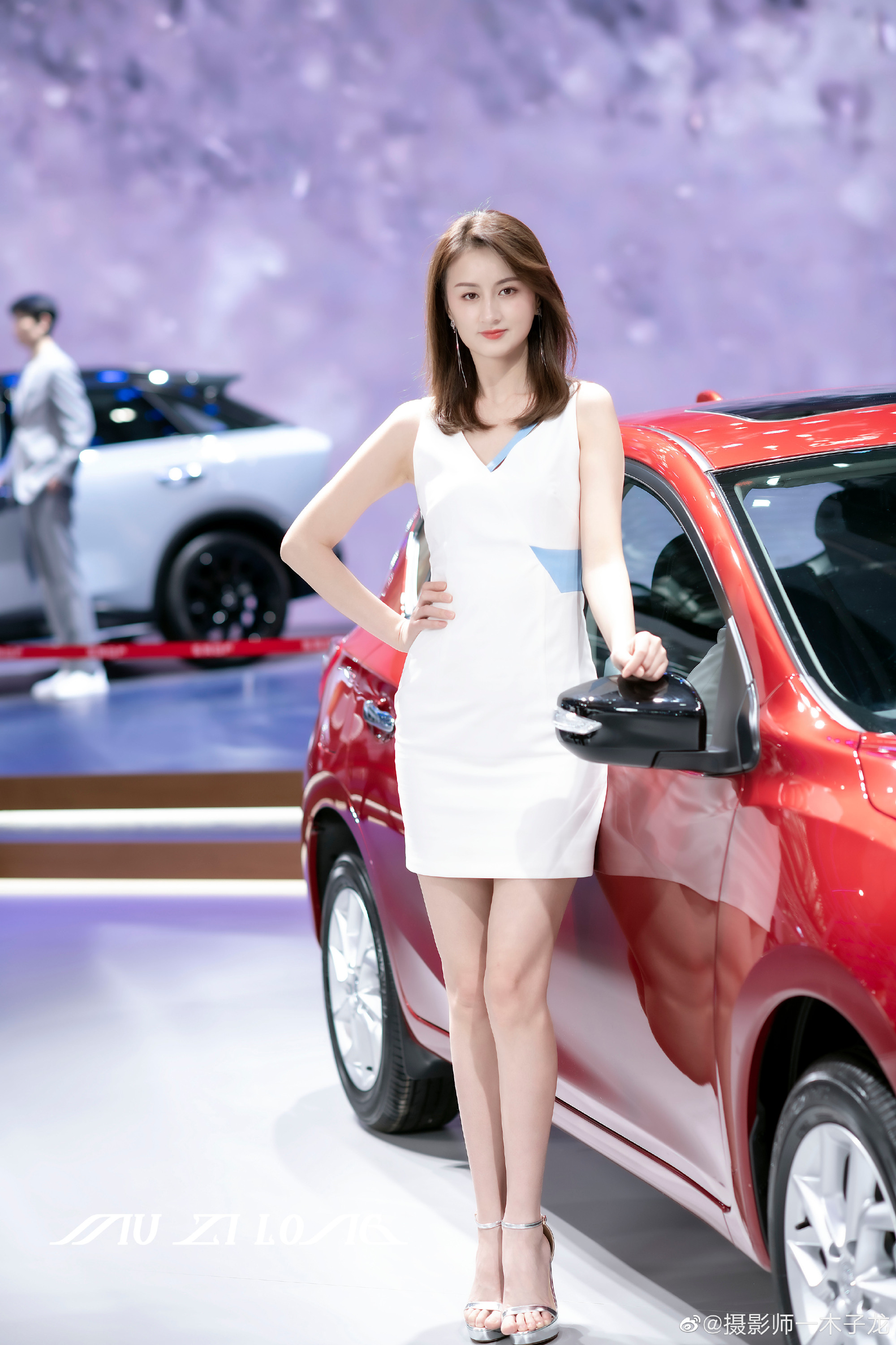 高跟美女车模美腿玉足诱惑私拍