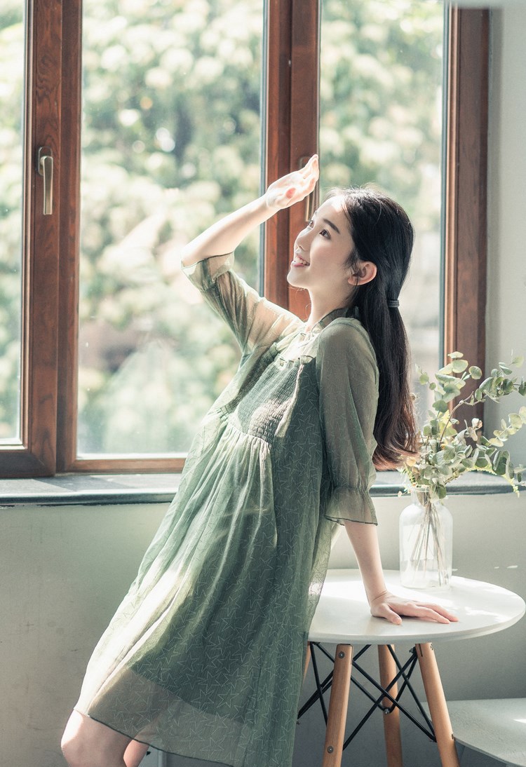 美少女少妇徐梓伊巨乳波霸丰臀性感风韵写真