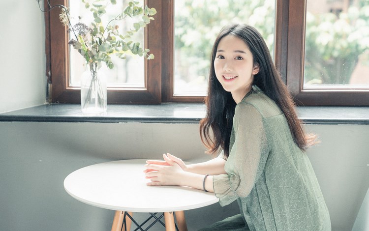 美少女少妇徐梓伊巨乳波霸丰臀性感风韵写真