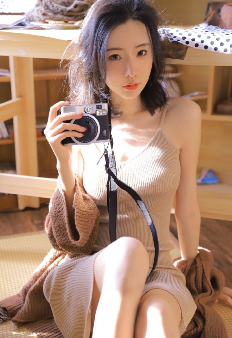 酥胸美人身材性感惹火极品私拍