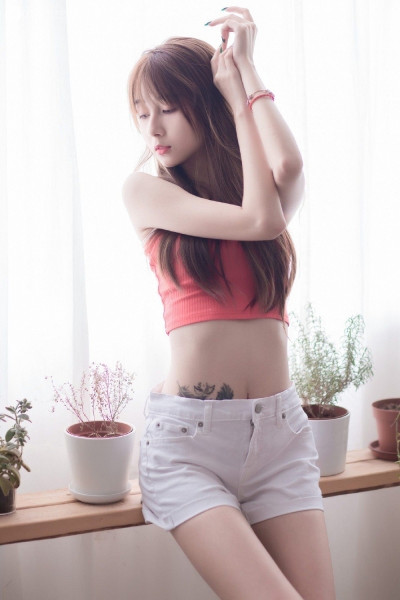 性感美女小蛮腰大长腿私人拍摄