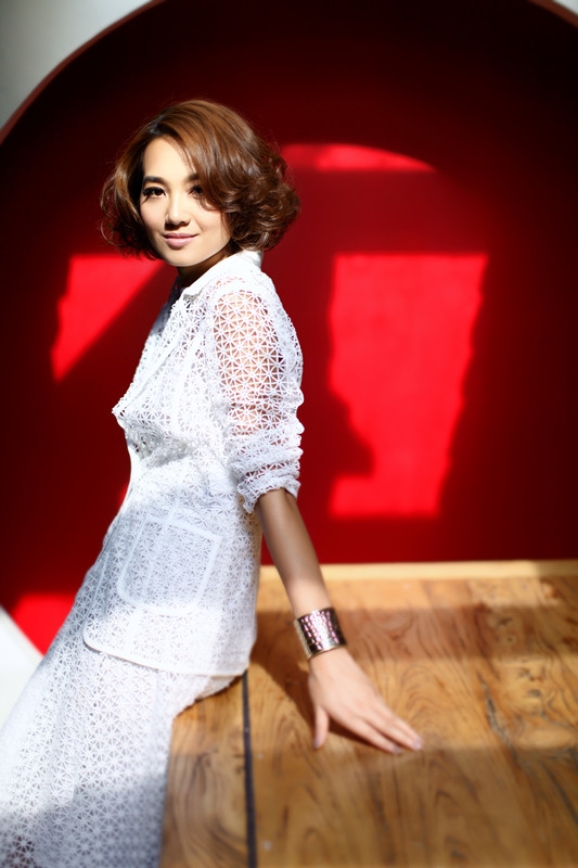 朱丹迷幻大片 走红时尚圈