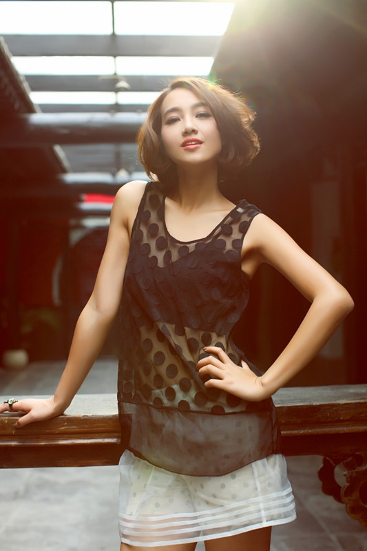 朱丹迷幻大片 走红时尚圈