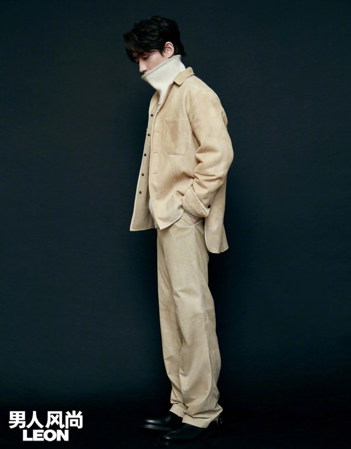 朱一龙成熟魅力型男明星写真图片