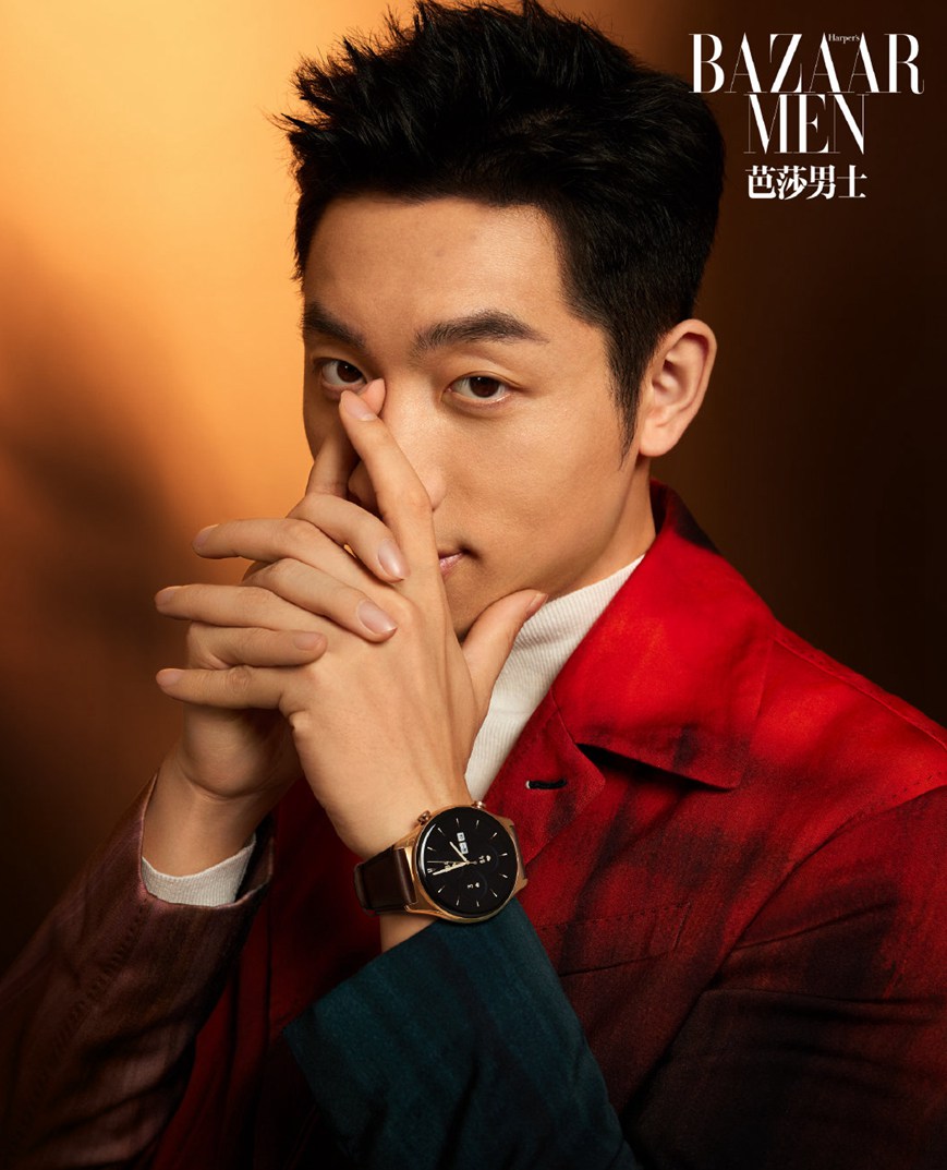 许昕芭莎男士开年封面西装造型又酷又飒