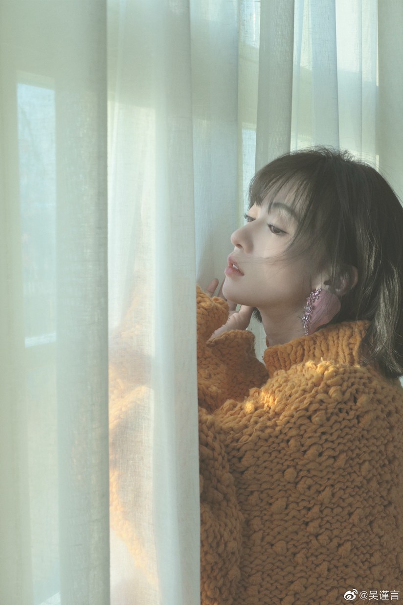 吴谨言暖阳居家大片舒适慵懒居家风