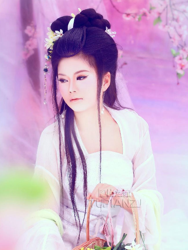 唯美梦幻般清纯古典少女之葬花