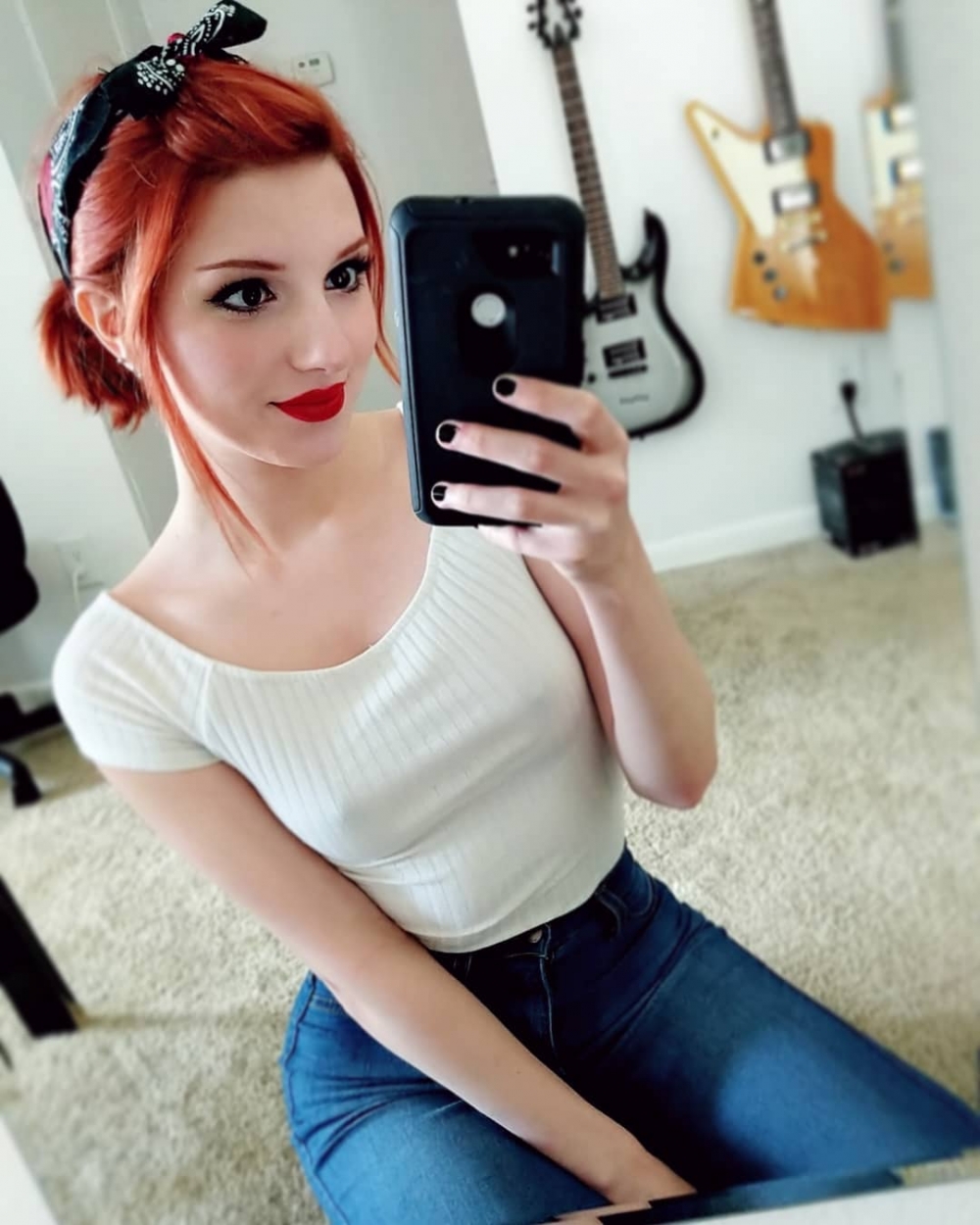 身材火爆的美娇娘大波迷人身姿曼妙高清人体艺术摄影