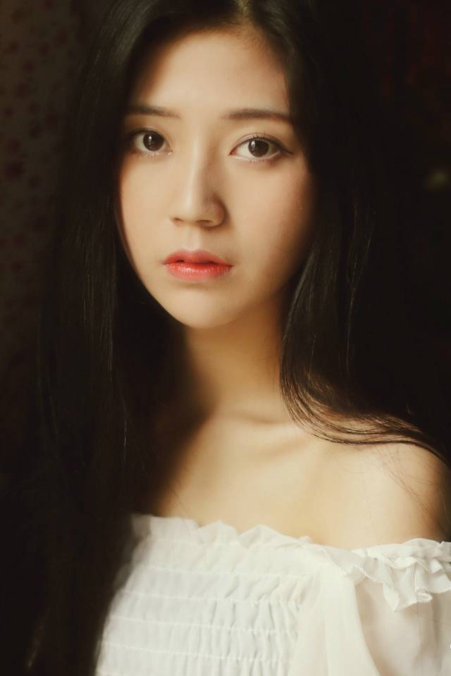 宅男女神小热巴完美好身材前凸后翘魔鬼美女套图