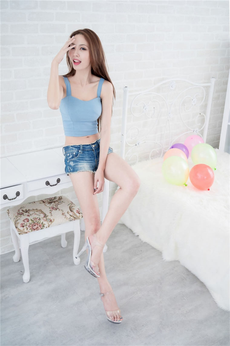 [推女神]美臀尤物陆梓琪大尺度情趣透视装诱惑出镜