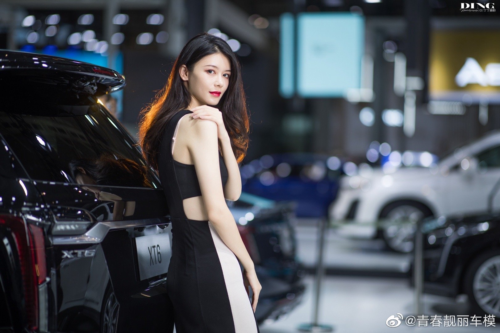 性感女郎细腰好身材美女辣图