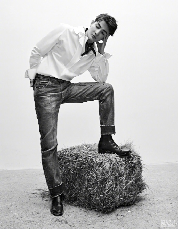 帅气牛仔型男孙坚青涩稚嫩活力个性明星写真图片