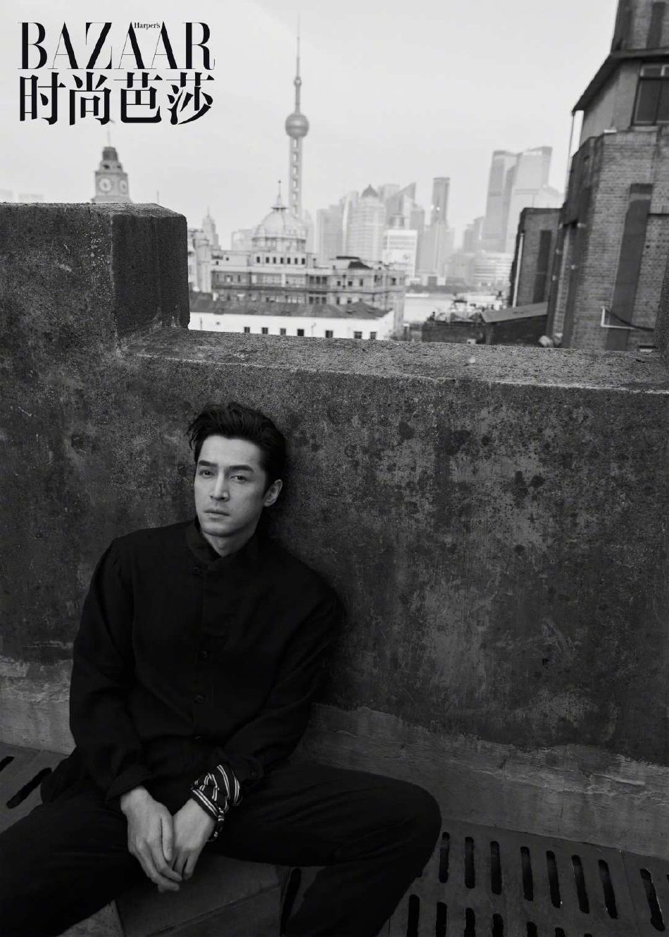 胡歌黑白色调演绎电影质感写真