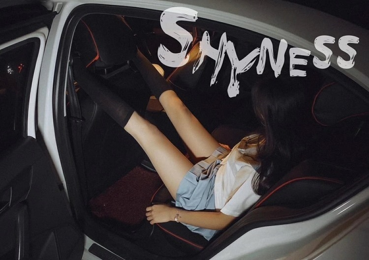 校园美女辣妹御姐黑丝美腿户外性感福利诱惑写真