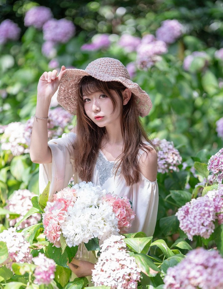 美背美女黑丝性感写真