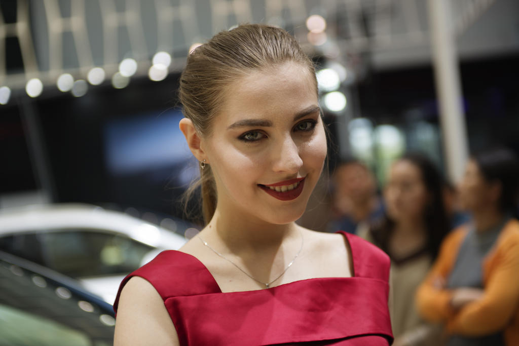 妖娆女郎车展千娇百媚私拍