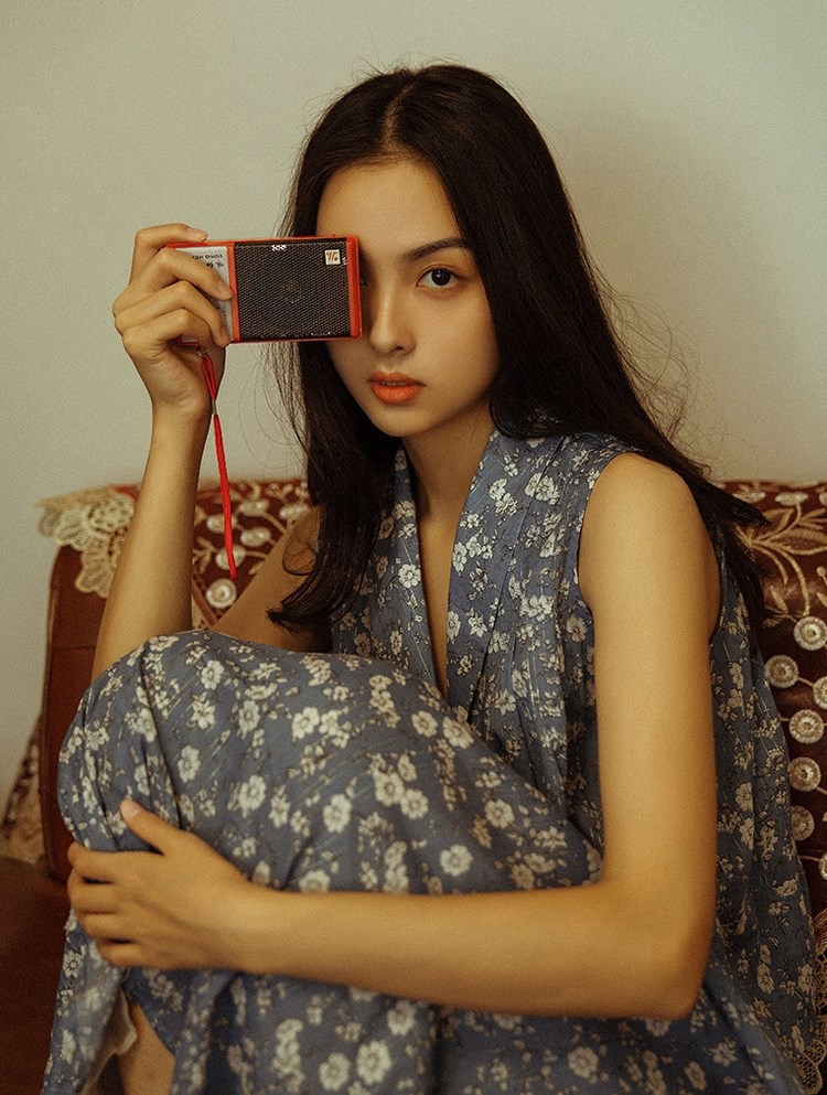 童颜巨乳美女朱可儿蕾丝内衣性感写真