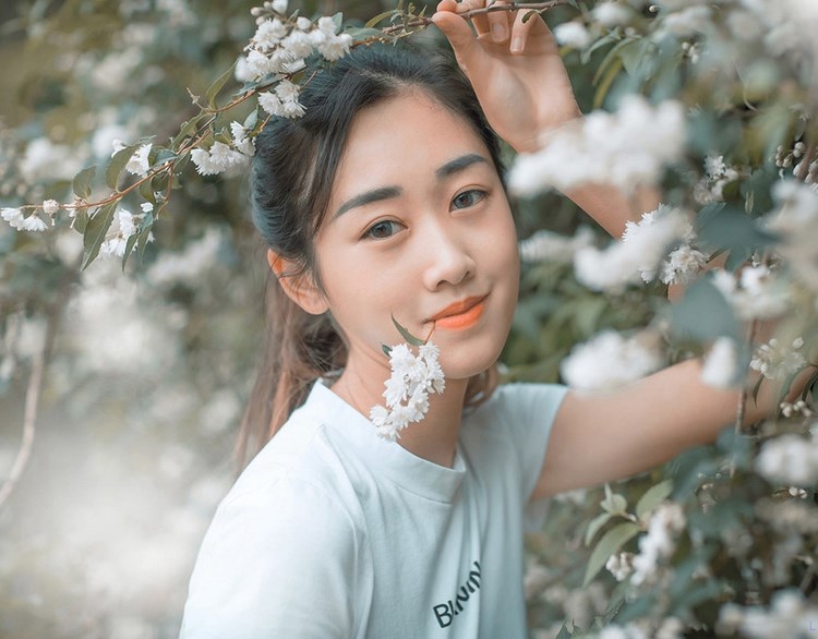 童颜巨乳美女朱可儿蕾丝内衣性感写真