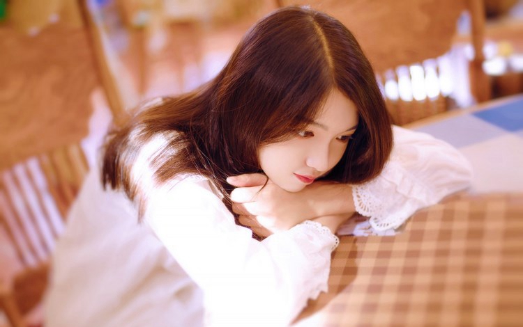 风骚宅男女神人间胸器呼之欲出