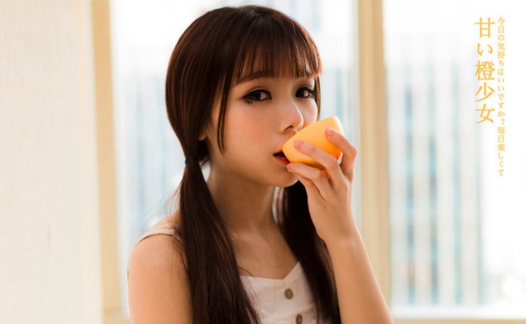 鲜橙少女甜美笑容化心房纯真唯美私房写真图片