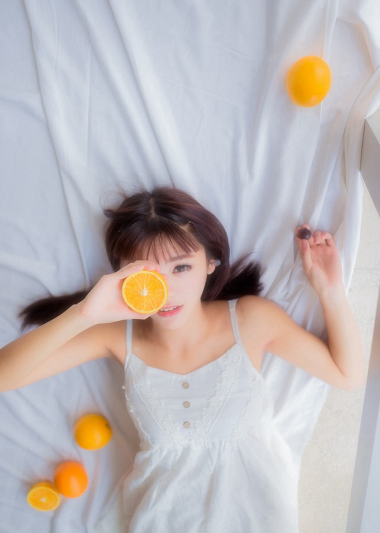 鲜橙少女甜美笑容化心房纯真唯美私房写真图片