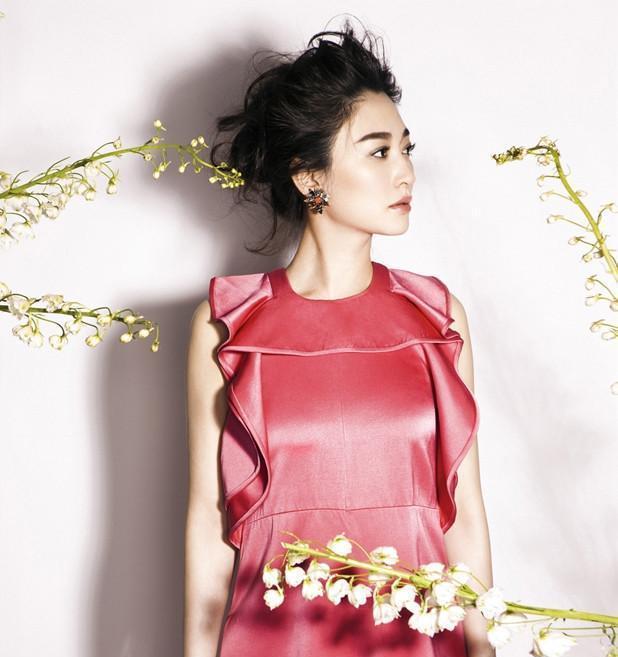 李小冉杂志旧照 李小冉年轻时候的照片