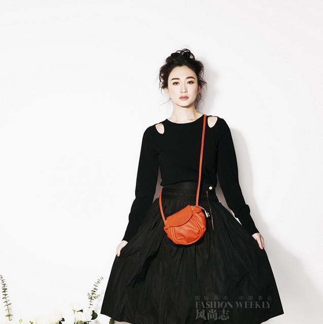 李小冉杂志旧照 李小冉年轻时候的照片