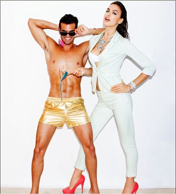 C罗女友春夏大片写真曝光