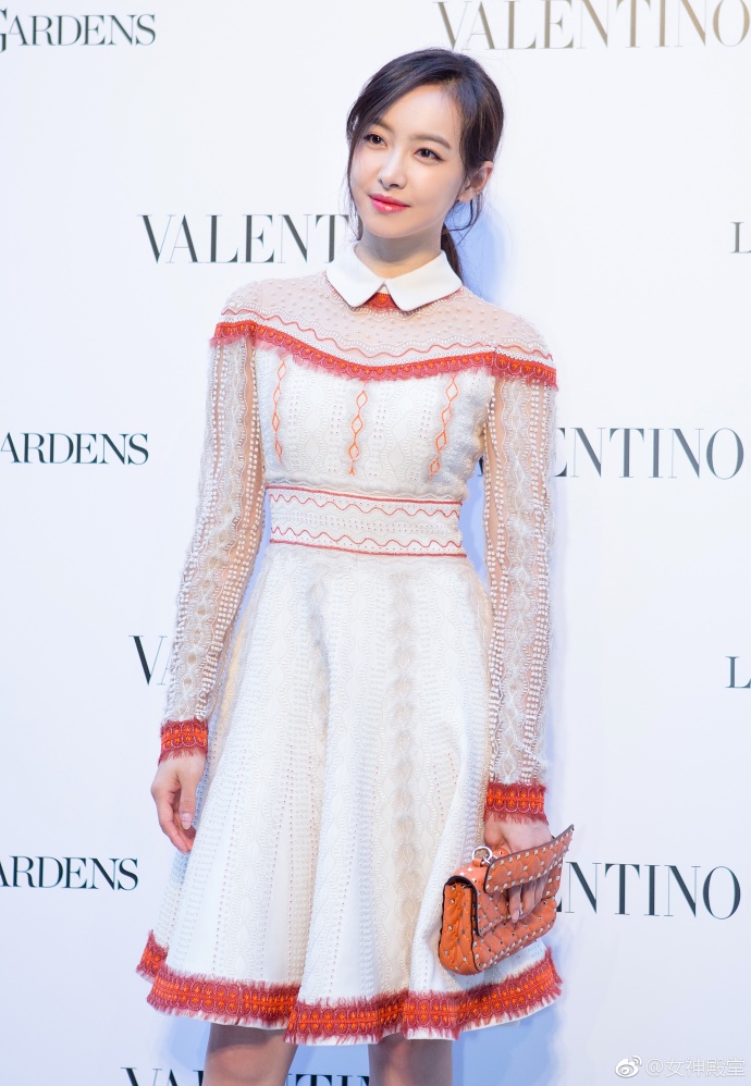 宋茜出席活动美照