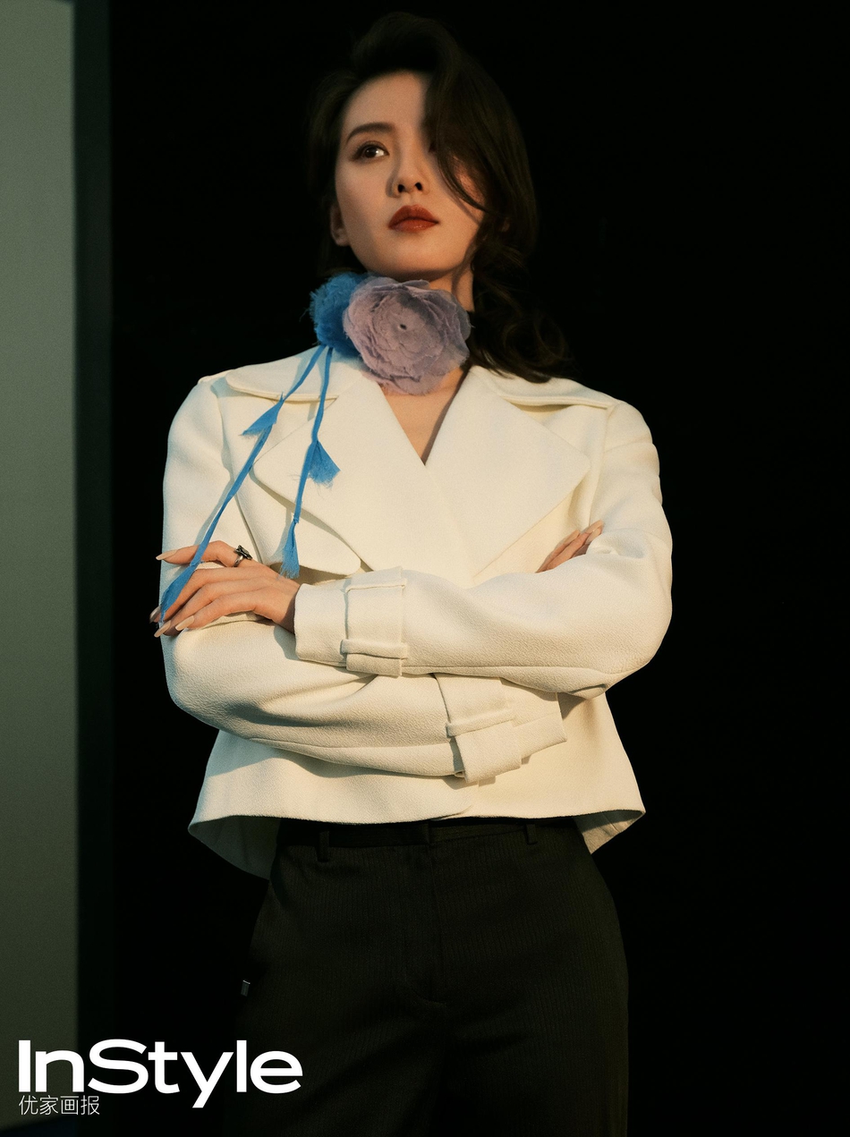 刘诗诗金色流苏长裙复古华丽写真