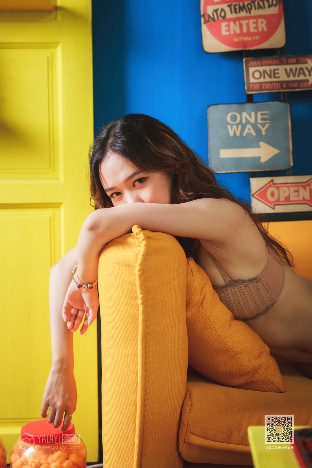 火辣美娇娘晓琳原味内衣木瓜奶蜜桃臀亚洲大胆人休艺术网