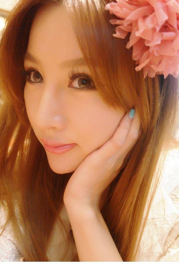 顶级人体艺术美女Angela真空翘臀写真