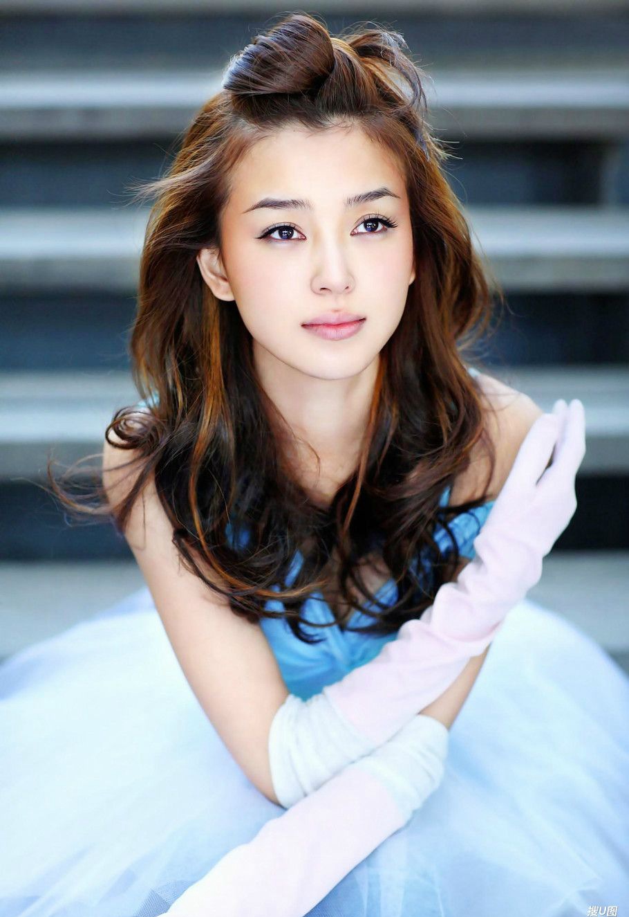 日本美女飞腾斋蓬蓬纱裙清纯唯美摄影写真