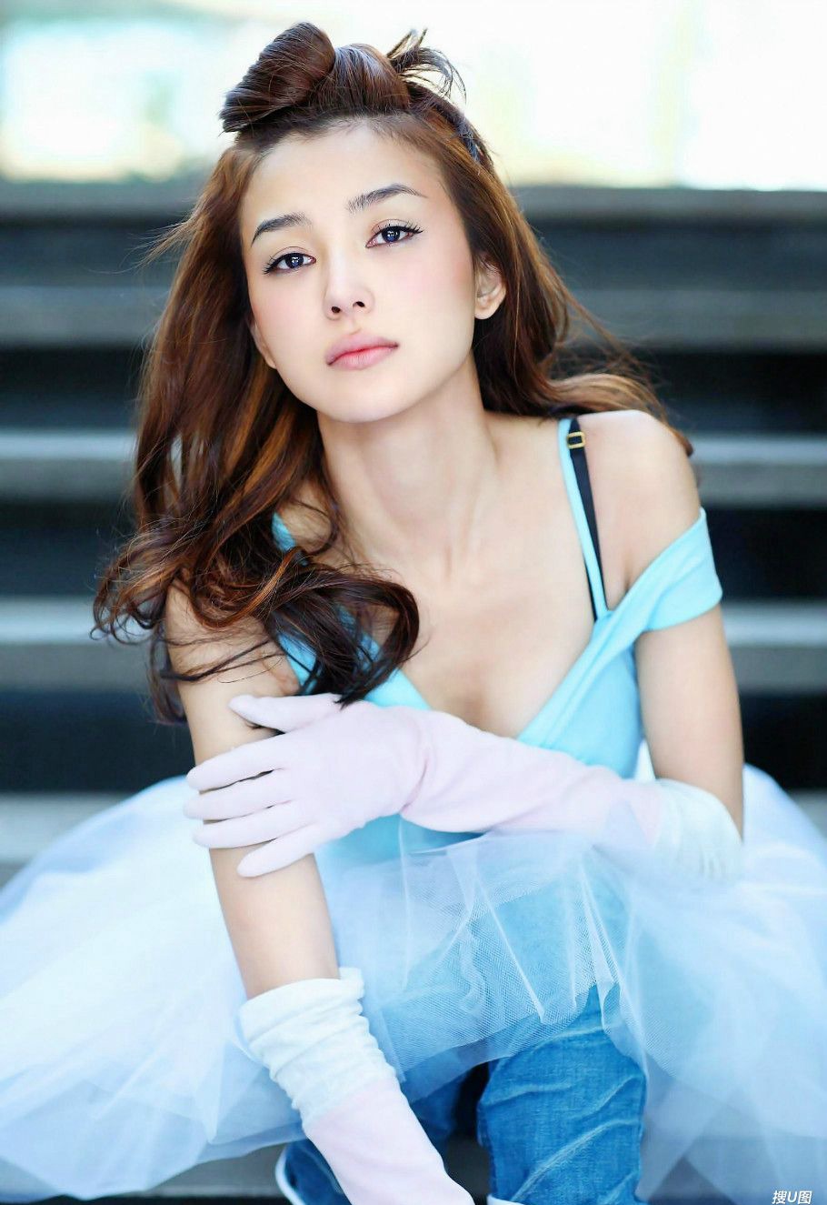 日本美女飞腾斋蓬蓬纱裙清纯唯美摄影写真