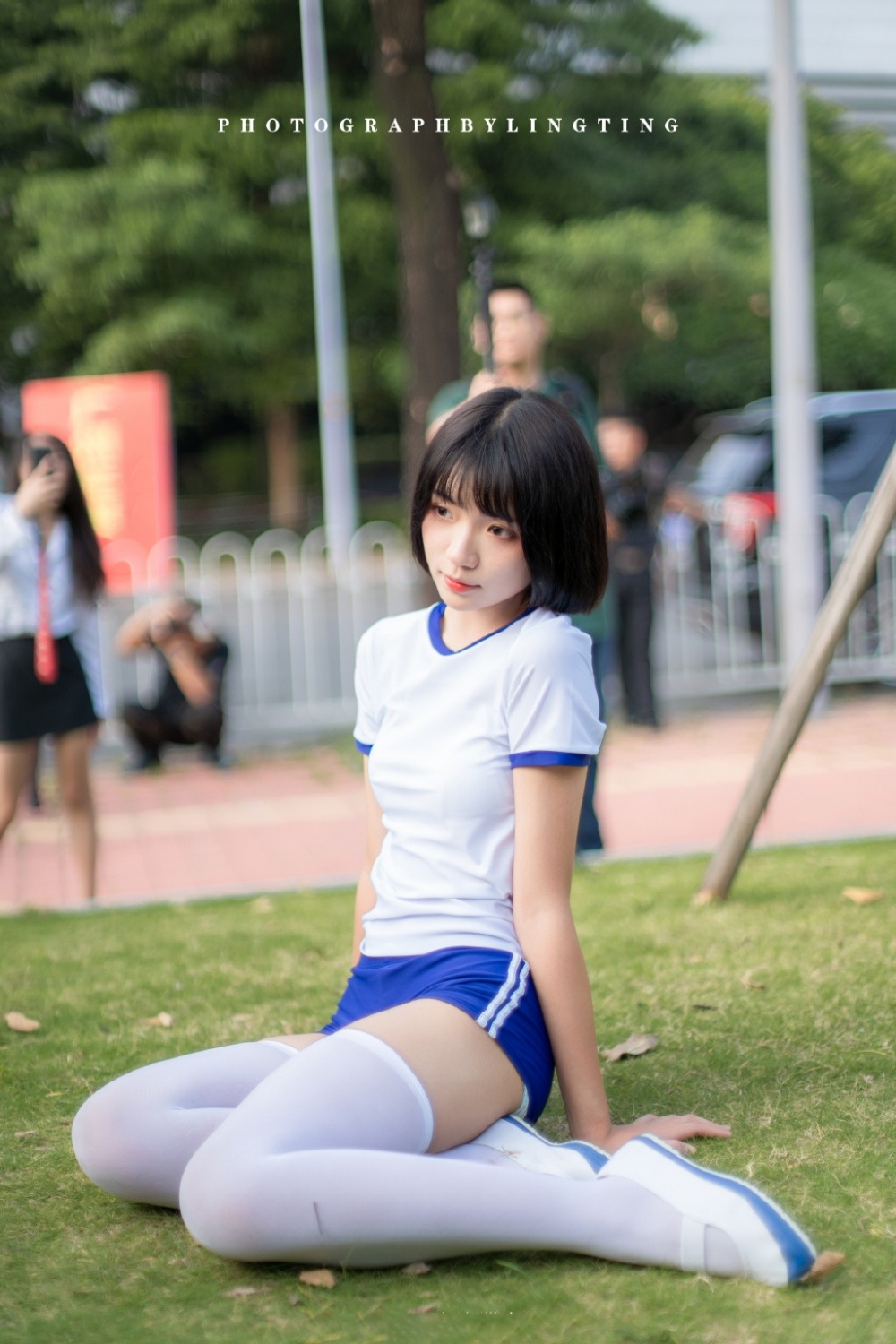 校园短发美女体操服白丝美腿户外捆绑sm写真图片