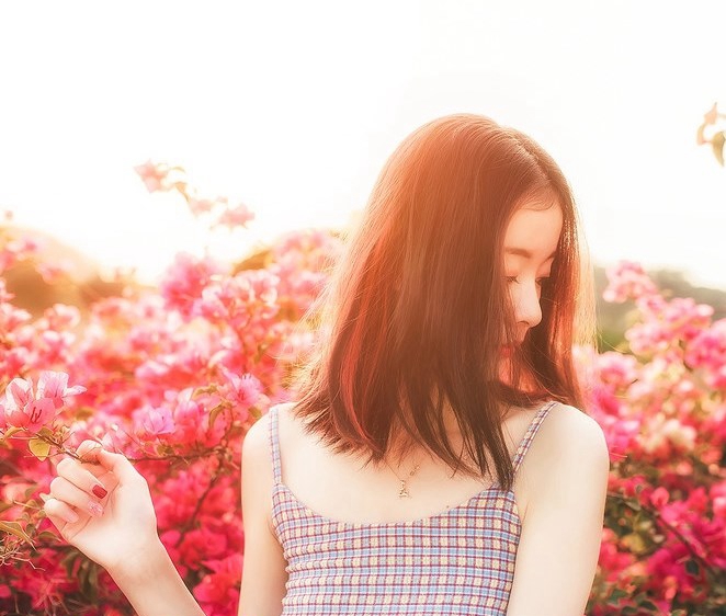 丝袜美腿美女演绎长腿诱惑