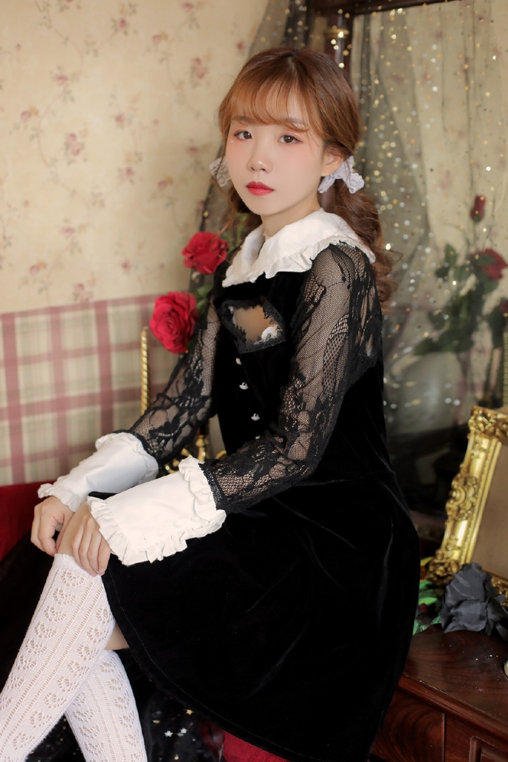 暗黑系童颜萝莉洛丽塔蕾丝装白丝袜性感私房照