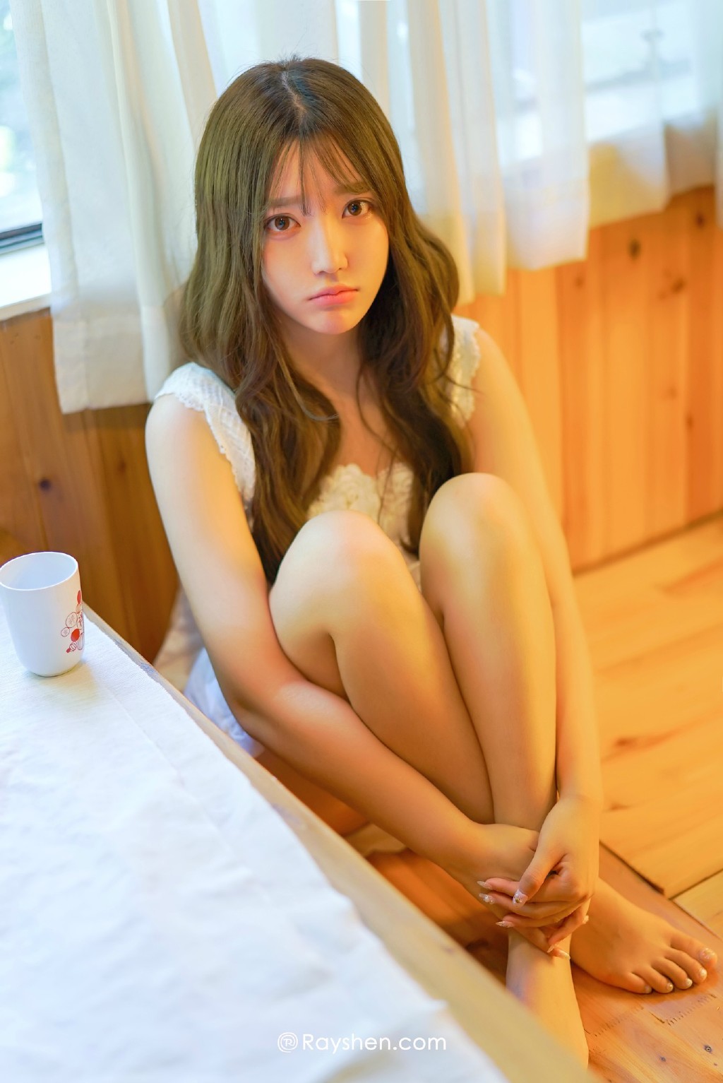 酷似姚笛的高颜值漂亮美女