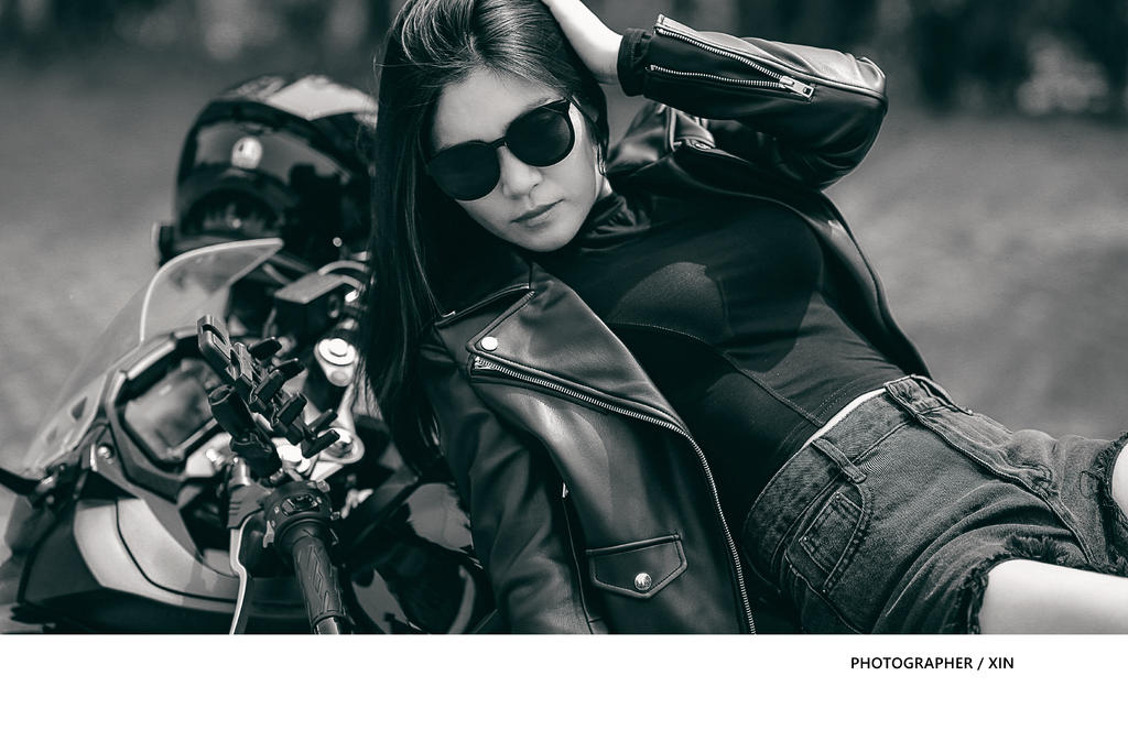 炫酷机车女孩潮流个性时尚写真
