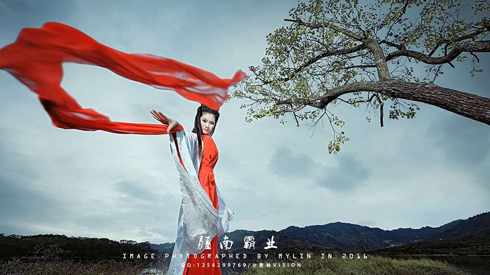 气质美女放荡不羁霸气高冷古装摄影写真